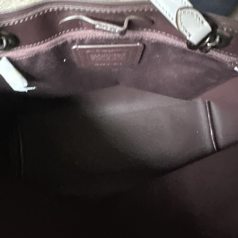 $375 COACH Signature Chain Convertible Gray Large Tote with Black Chain - Picture 13 of 16